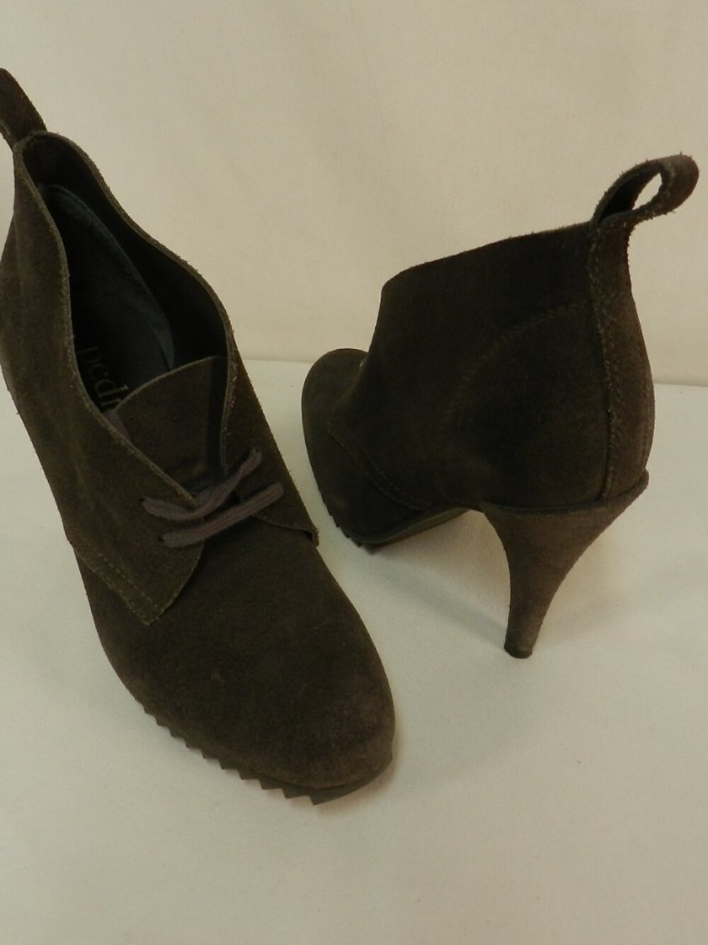 Pedro Garcia Suede gray heeled boots booties heels lace up Spain Size Sz 39 US 9